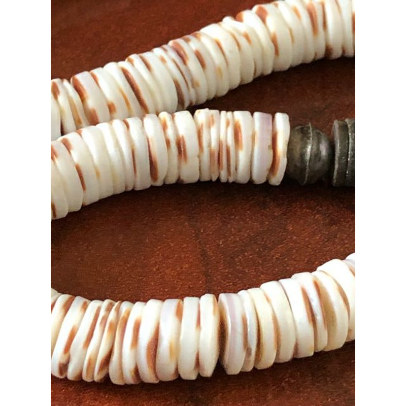 Beautiful Vintage stacked beaded Disc Shell Surfer Summer Necklace