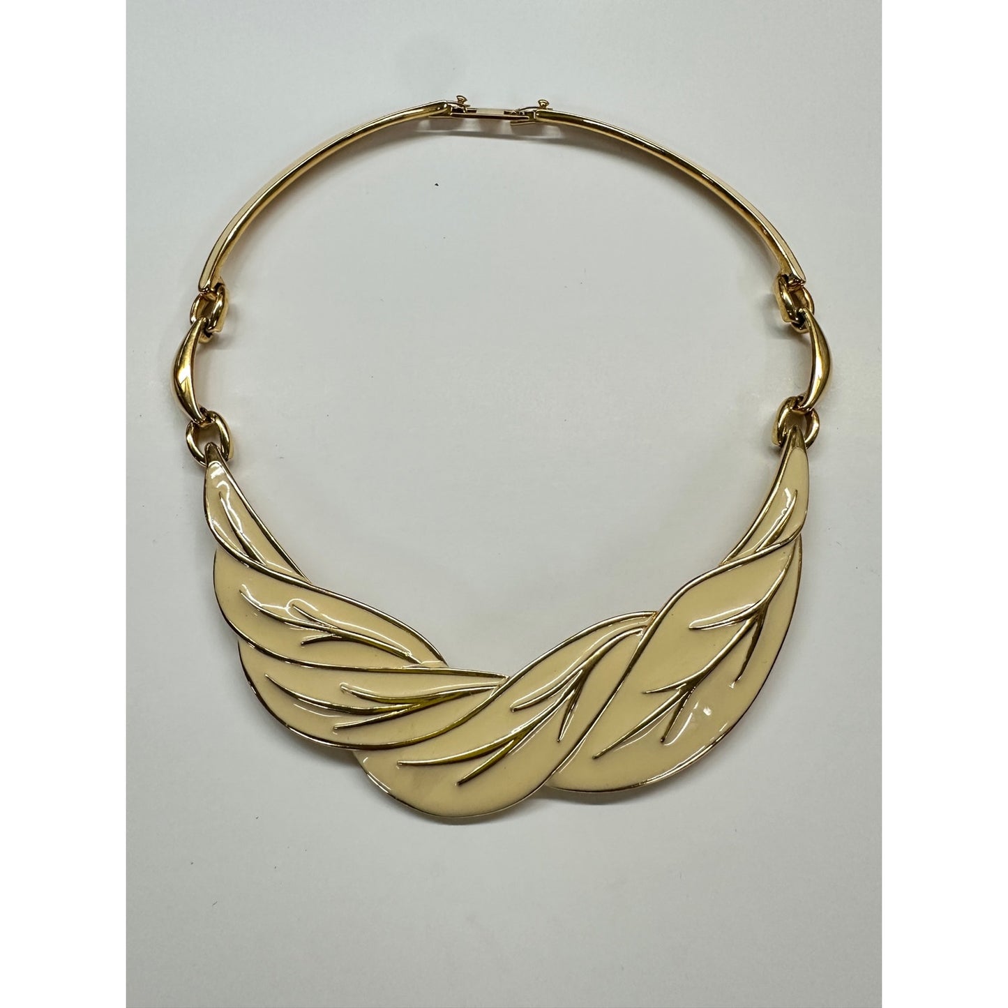 Vintage Monet Gold-tone Cream Enamel Choker Collar Necklace w/ extender