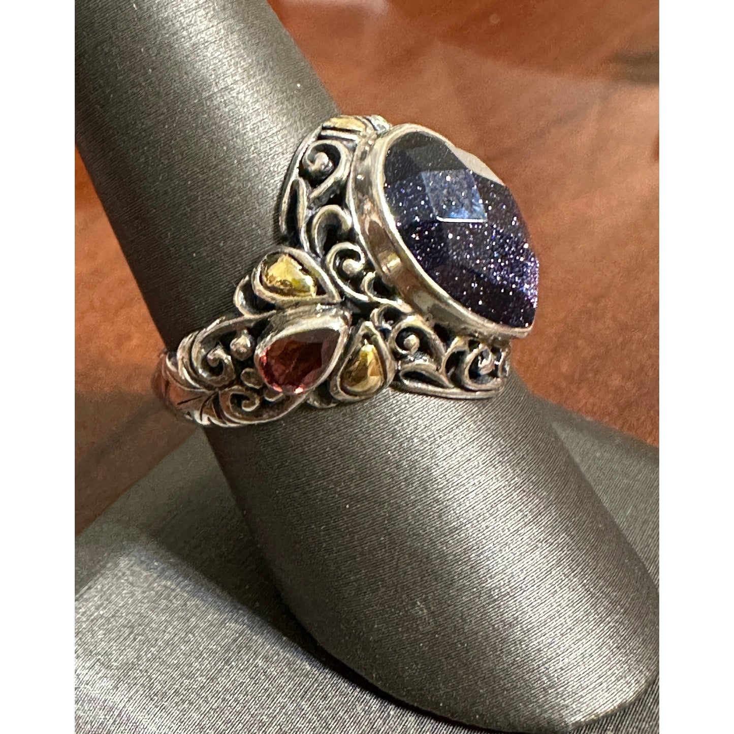 Robert Manse 18k Gold Sterling Silver Blue Goldstone Garnet Ring Size 9
