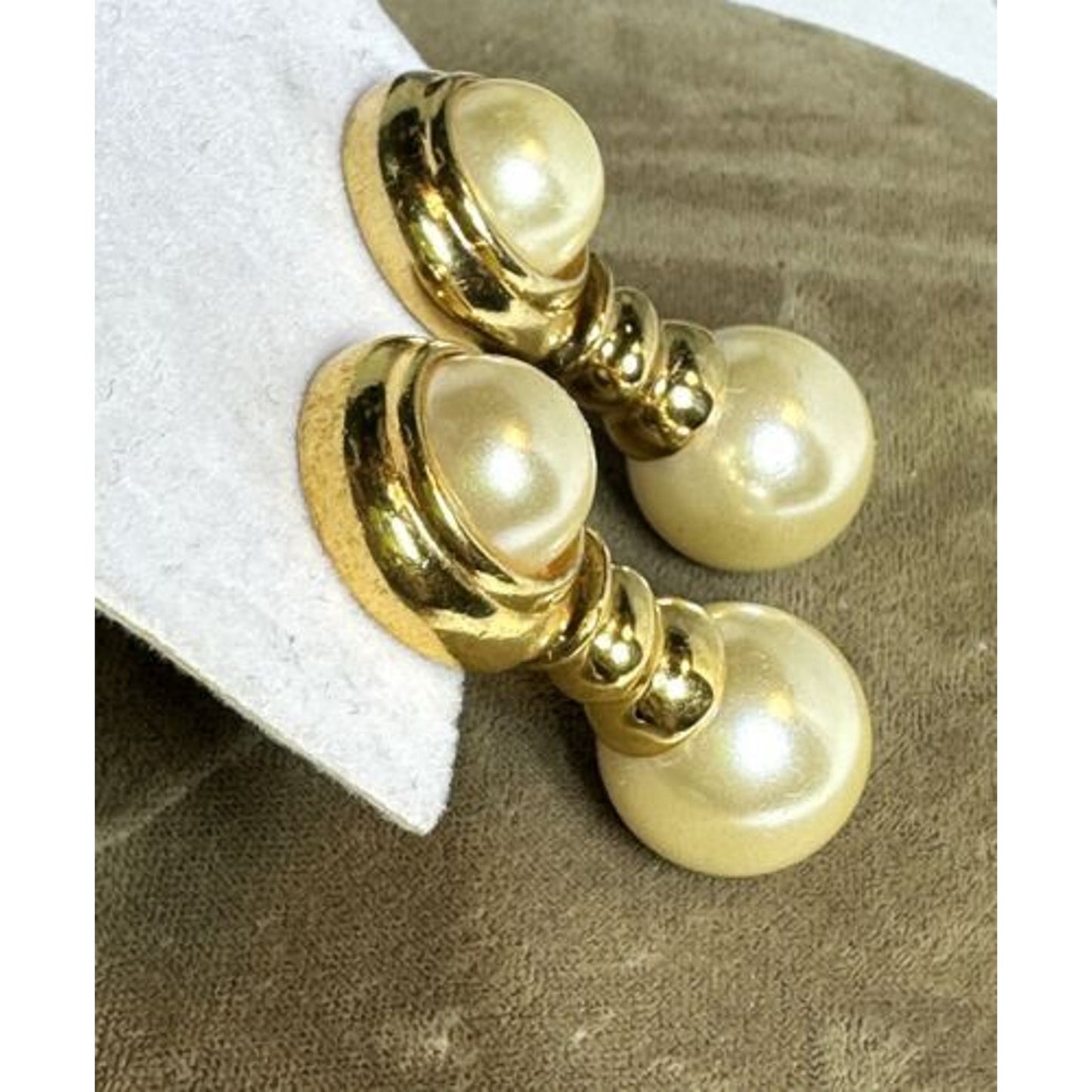 Vintage Joan Rivers Goldtone 16mm Pearl Drop Earrings
