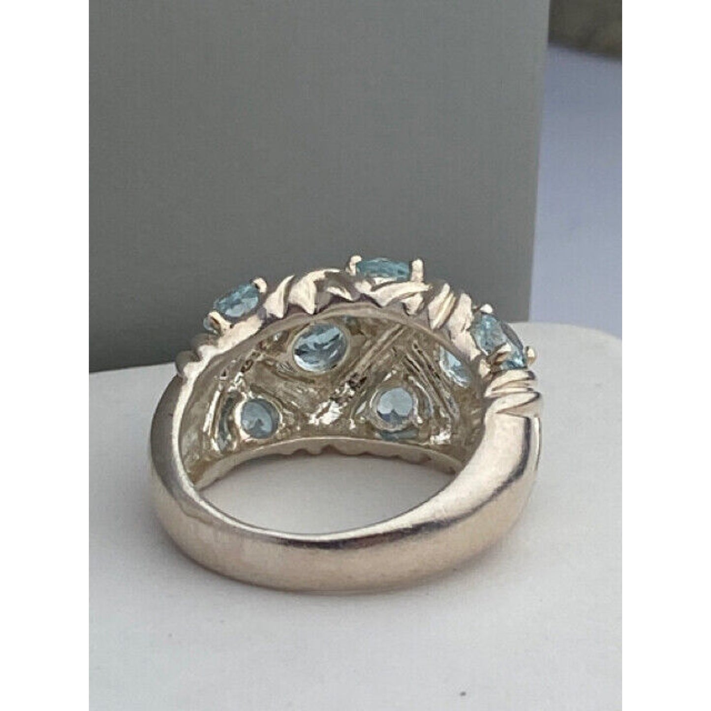 Sterling Silver Criss Cross Blue Topaz Dome Ring Size 7 3/4