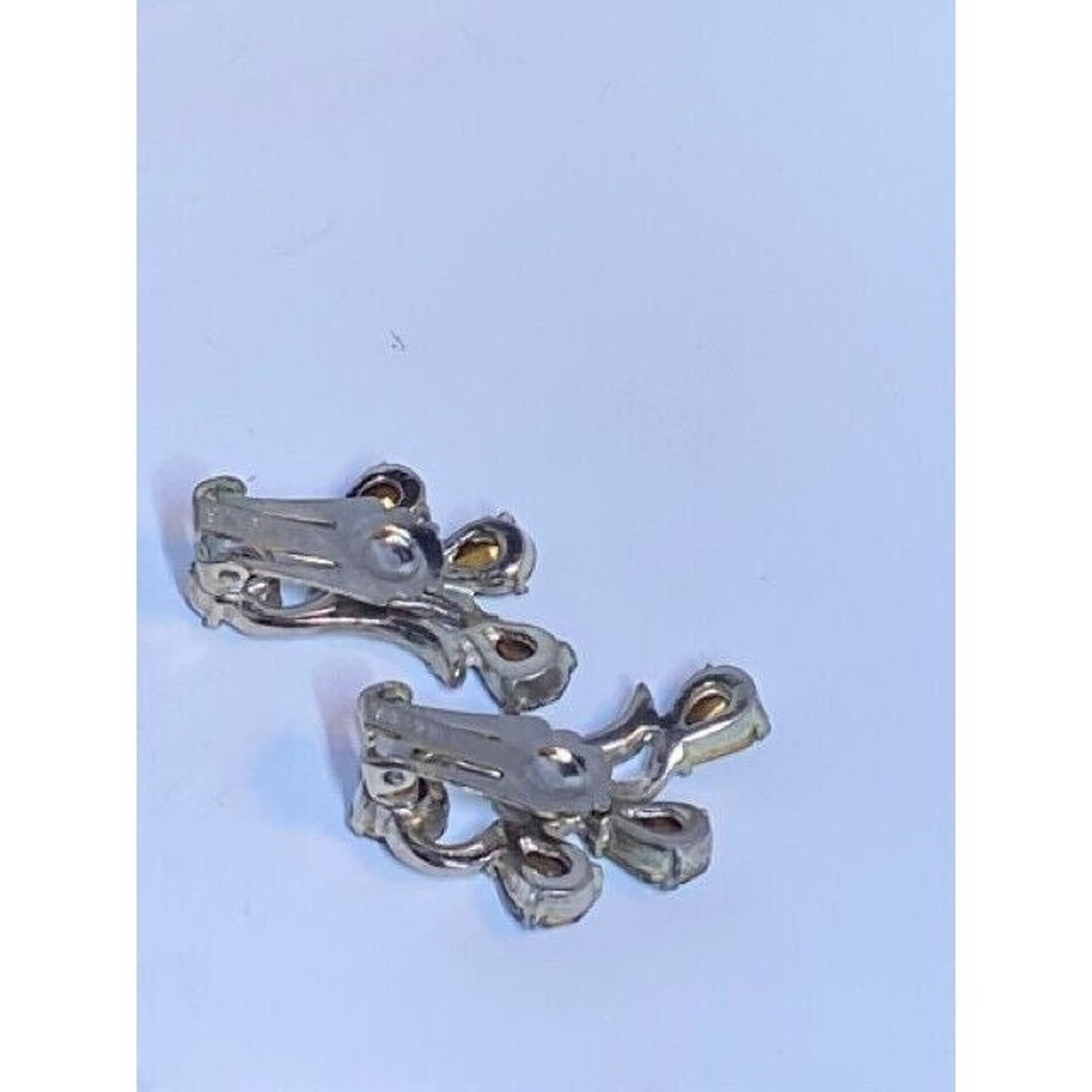 Vintage Weisner Silvertone Green Clear Rhinestone Clip Back Earrings