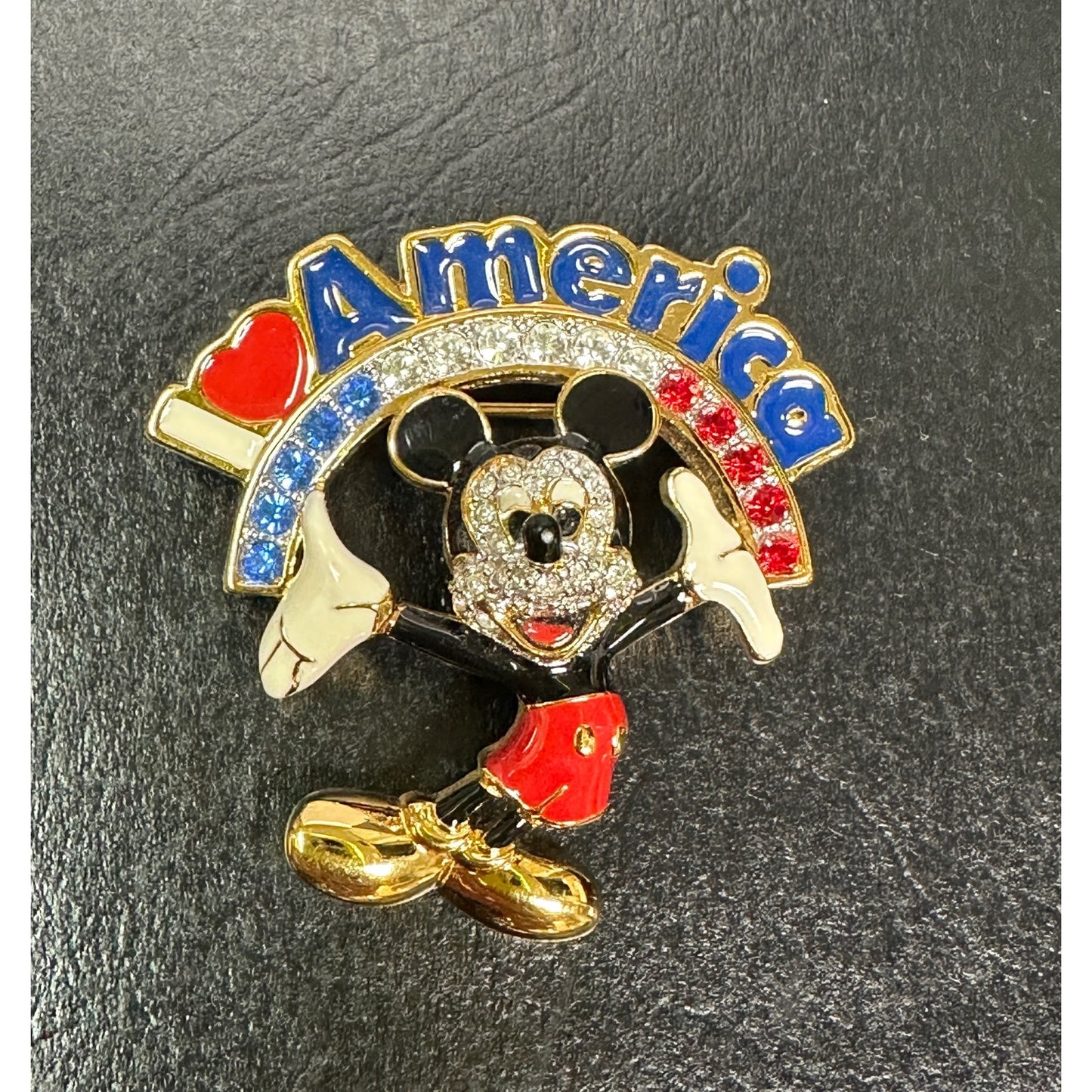 DISNEY Mickey Mouse Patriotic USA I Love America Swarovski Pin Brooch