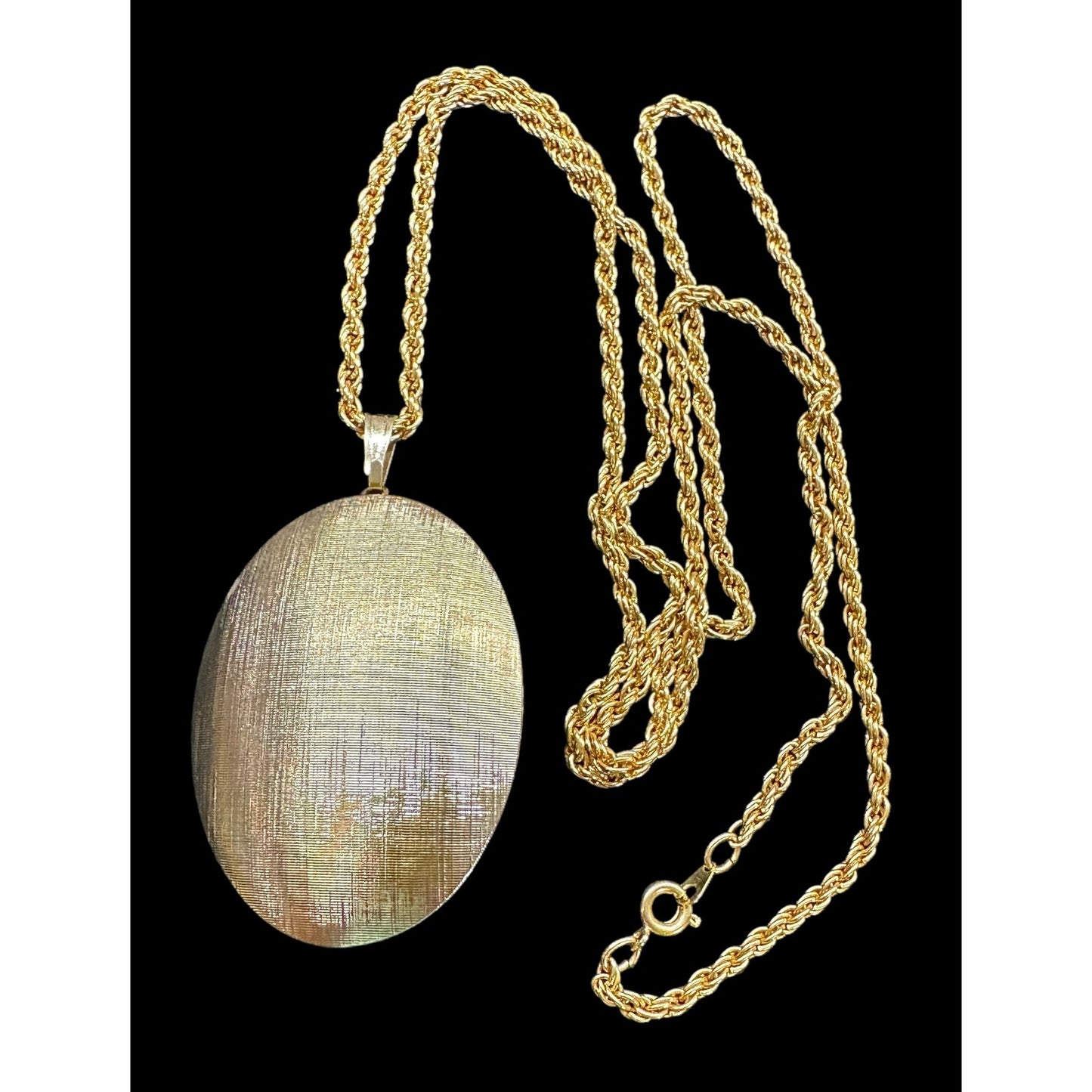 Vintage Goldtone Large Oval Jeweled Buddha Pendant Necklace