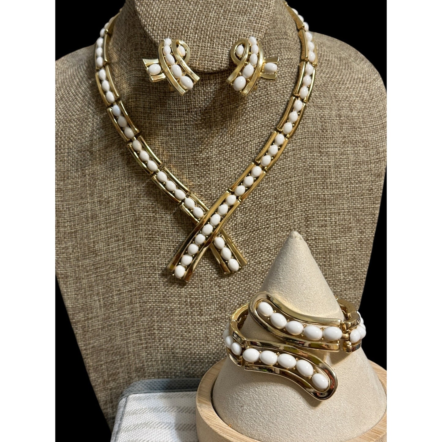 Vintage Crown Trifari Gold White Marquise cabochon Necklace Bracelet Earrings SET