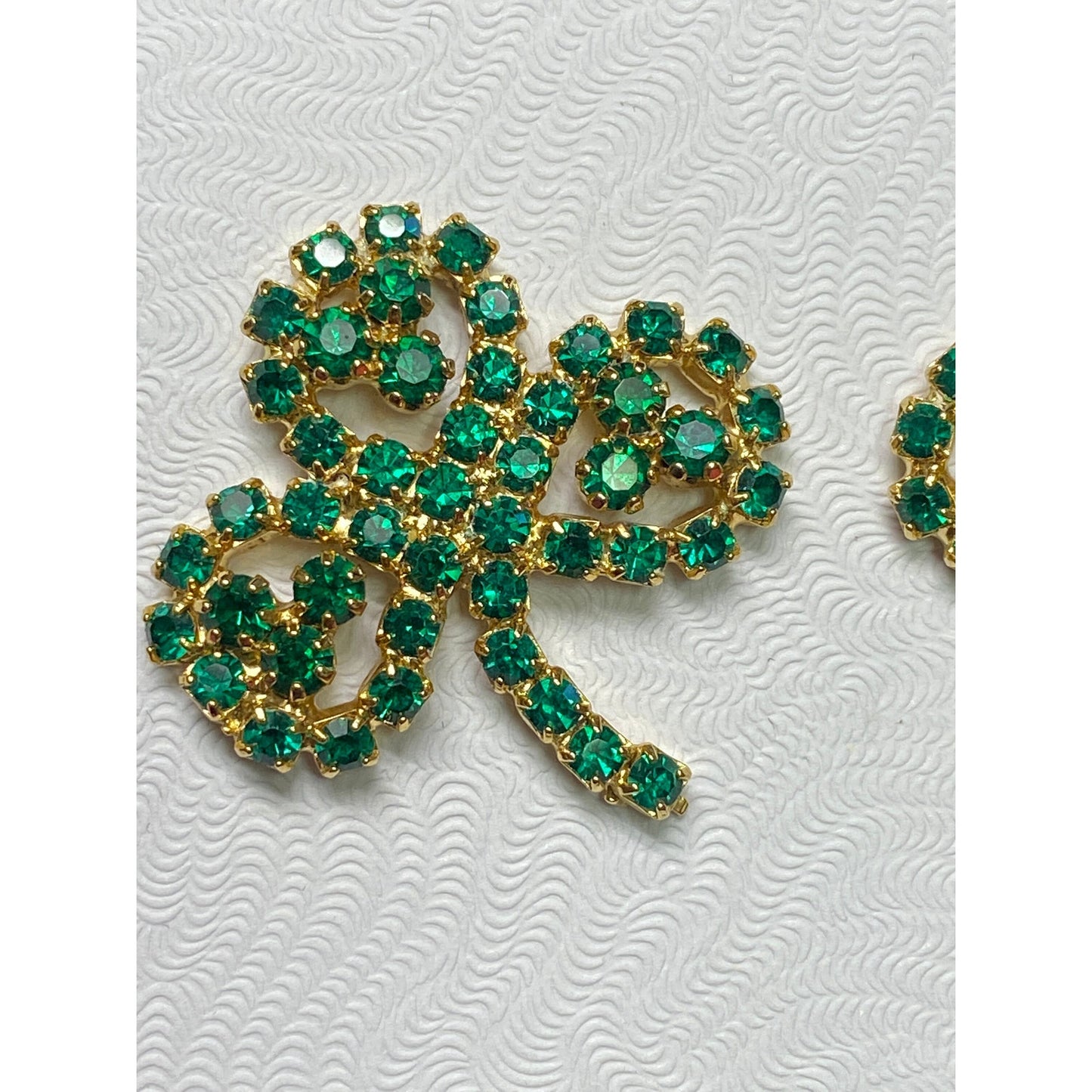 Vintage Large Goldtone Green Rhinestone SHAMROCK Pierced Earrings