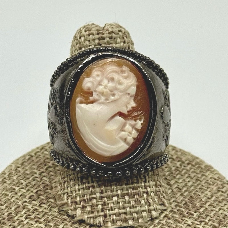 Wide Black Band with Cameo Ring Size 7.5