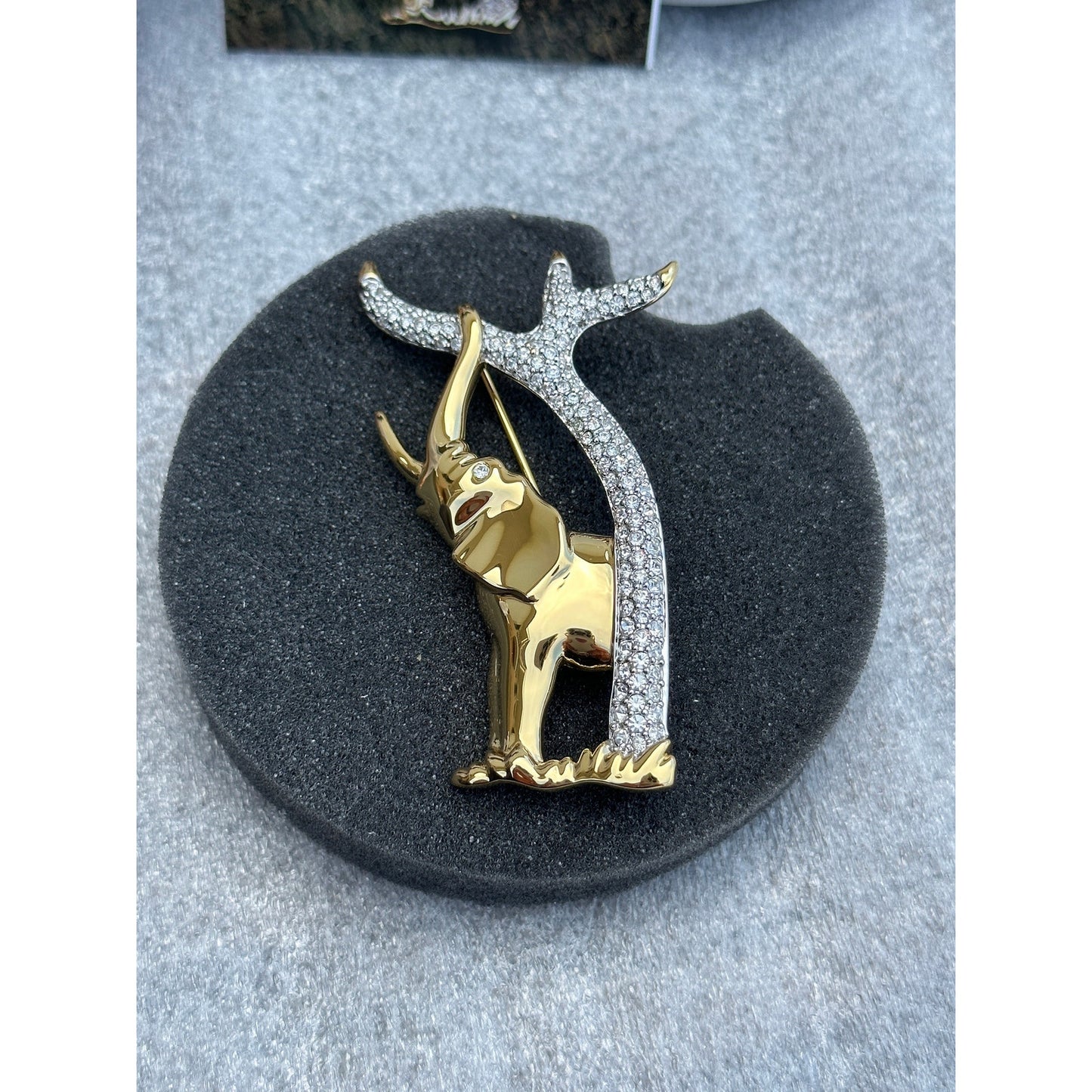 Signed Swarovski Gold-Tone Crystal Elephant Tree Pin Brooch New in Box