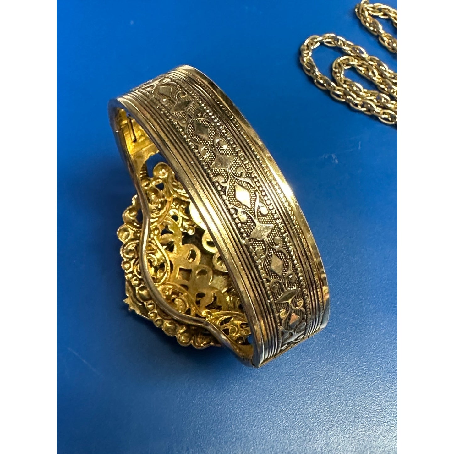 Vintage Victorian Style Goldtone Goldstone Necklace & Hinged Bangle