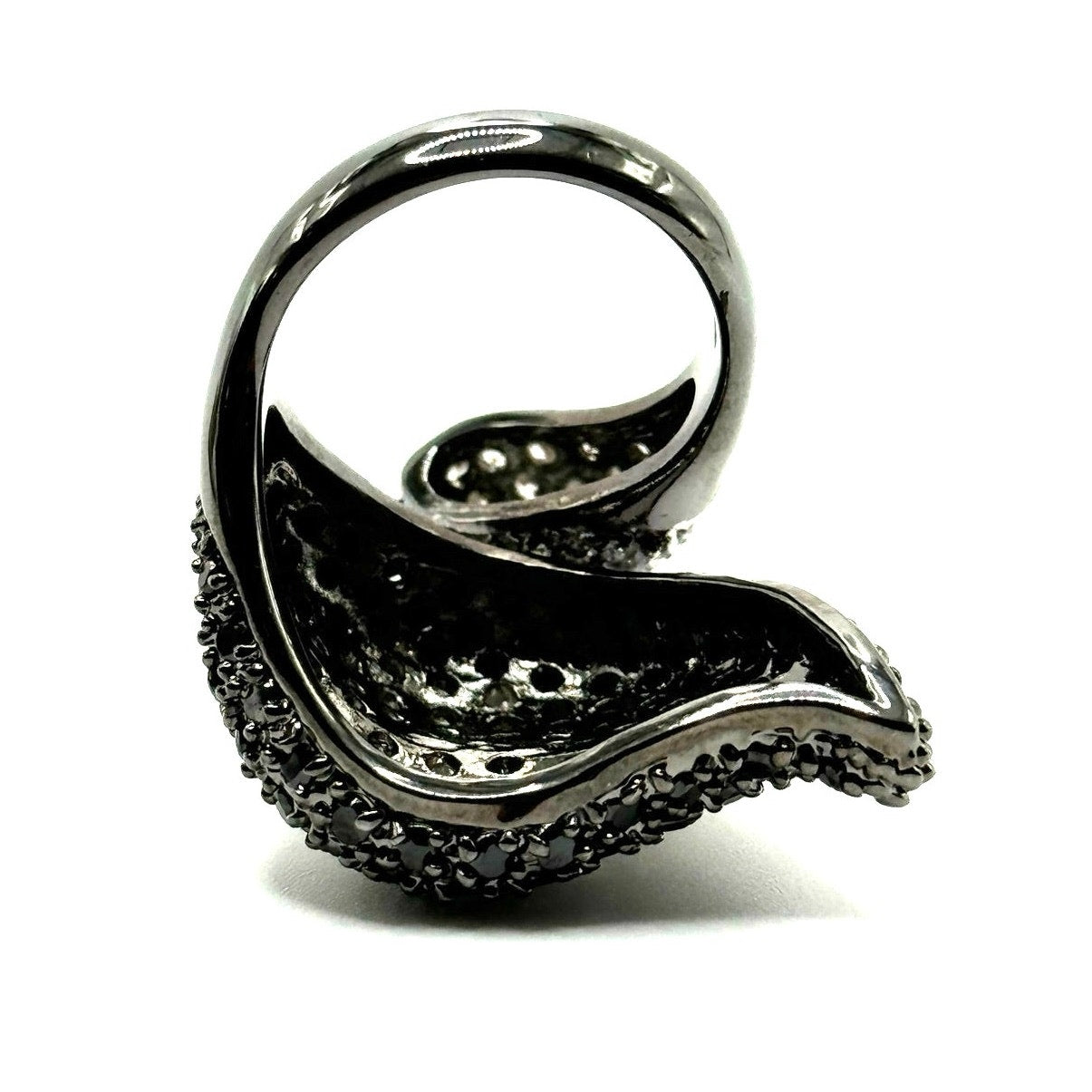 Joan Boyce Unusual Shape Black White Crystal Ring Black Finish Size 8