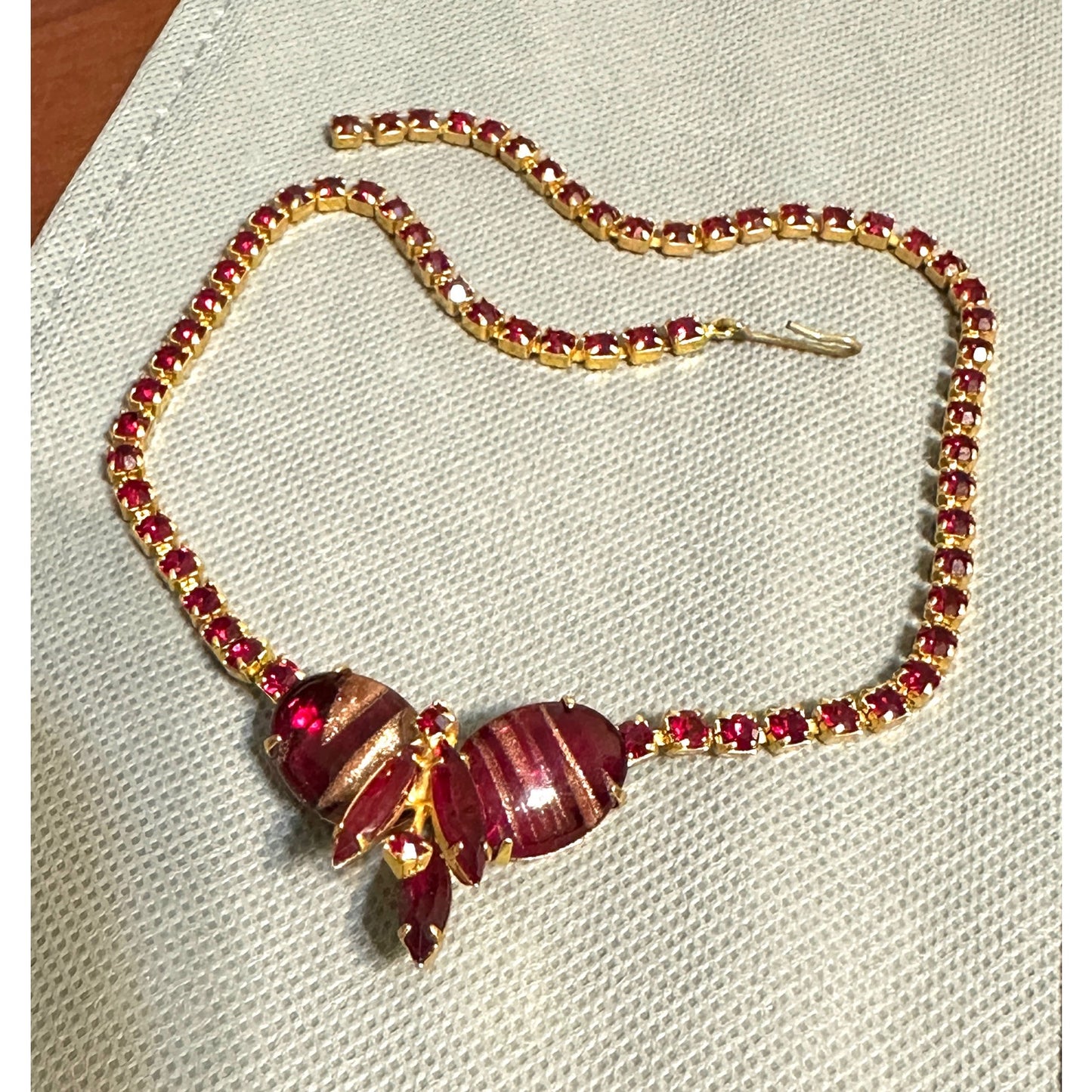 Delizza and Elster Juliana Necklace–Red Gold Shimmer Stones