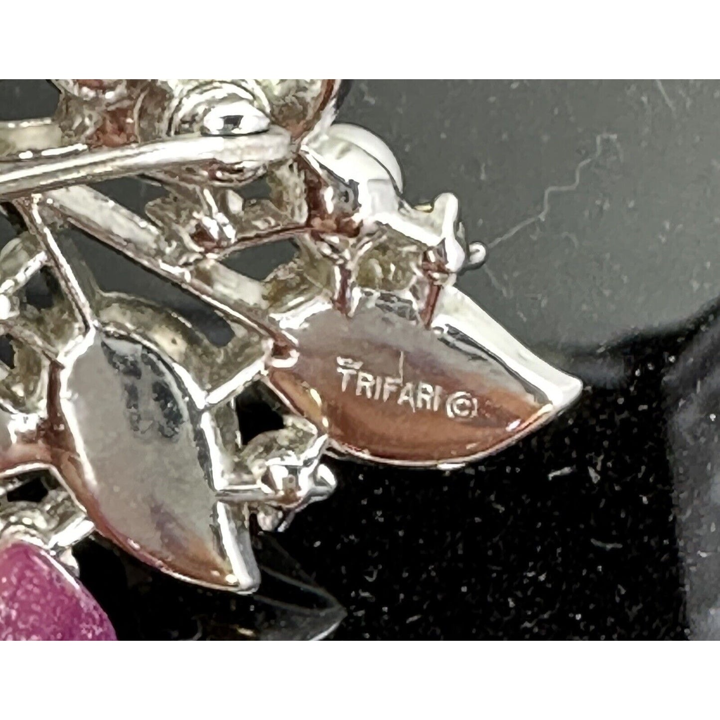 Vintage Crown Trifari Brushed Silvertone Brooch Pin