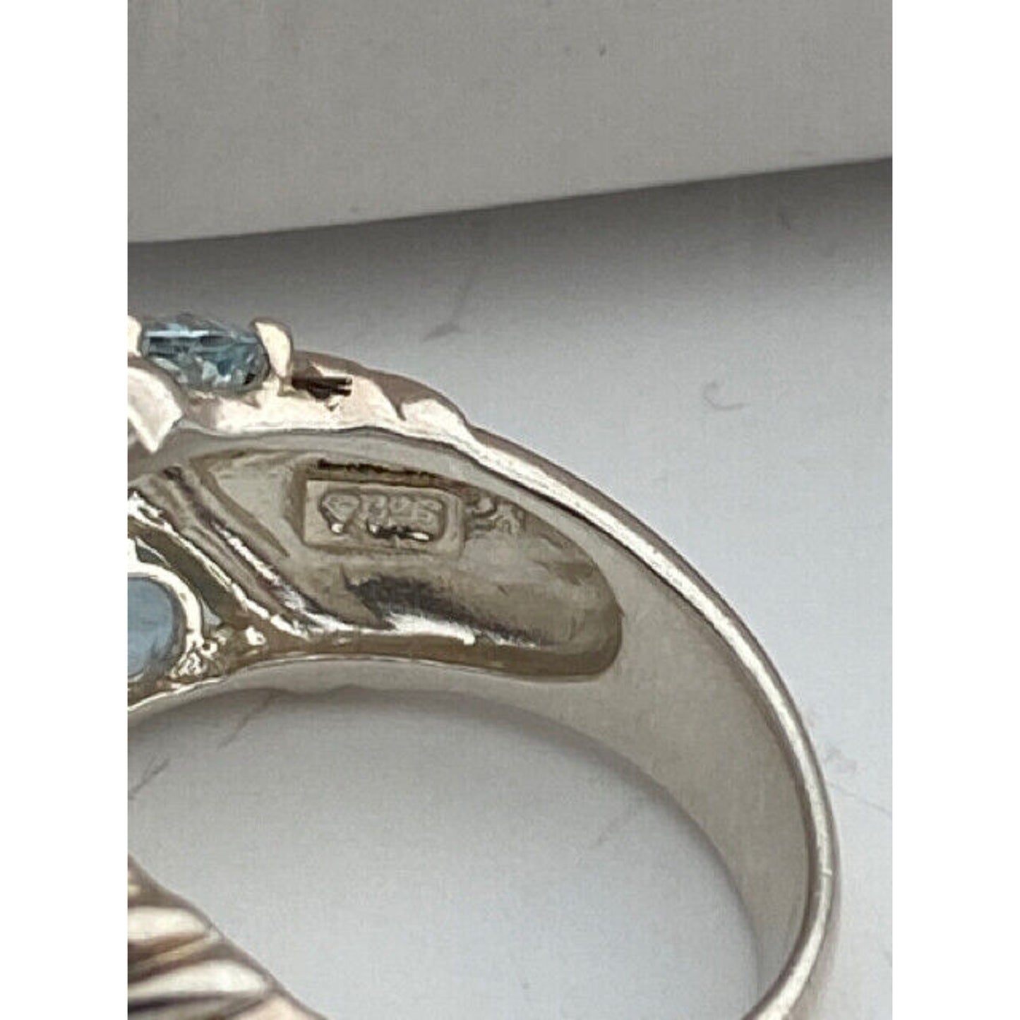 Sterling Silver Criss Cross Blue Topaz Dome Ring Size 7 3/4