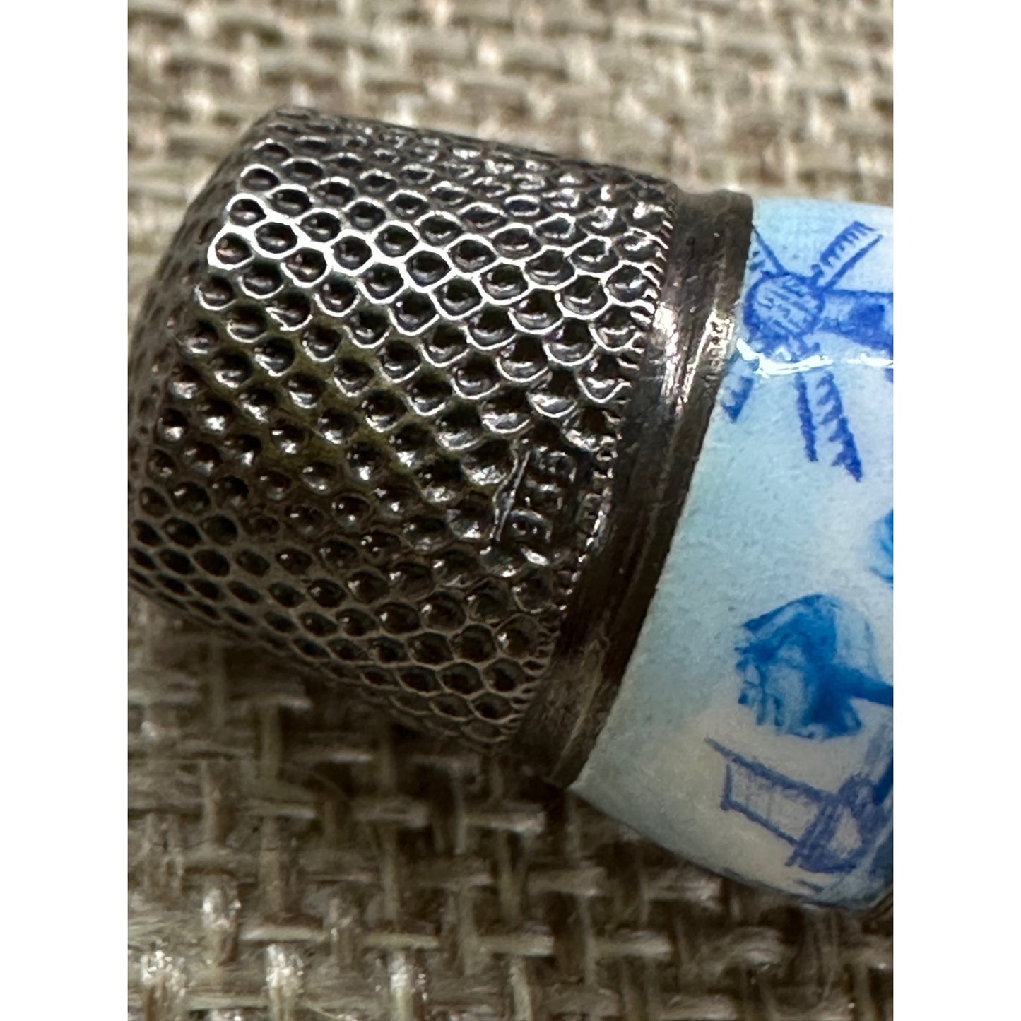 Vintage Sterling 935 Silver DUTCH DELFT ENAMEL THIMBLE - Windmill Landscape