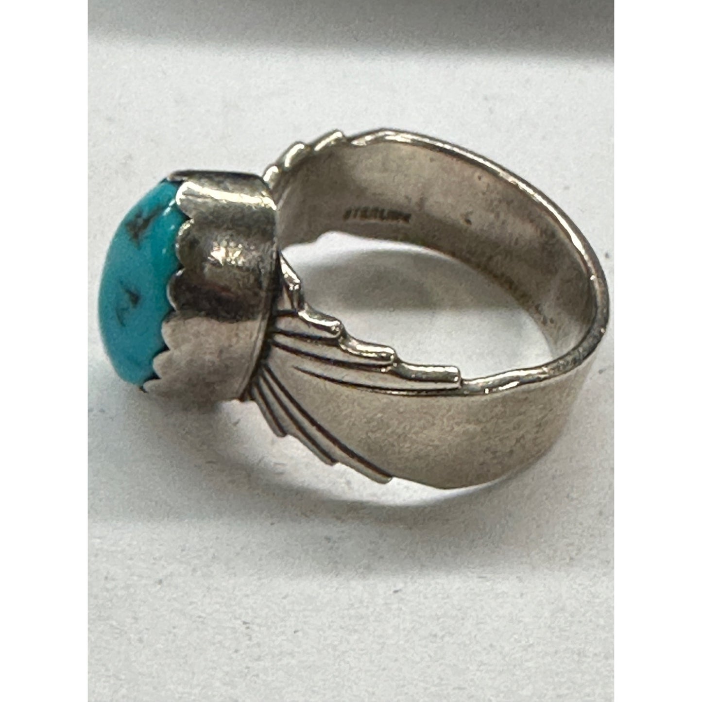 Lovely Sterling Silver Turquoise Ring Sz 5 3/4