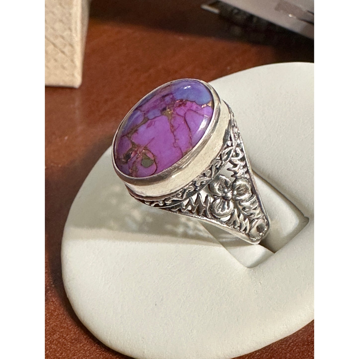 Lovely Purple Turquoise 925 Sterling Silver Ladies Ring Size 9