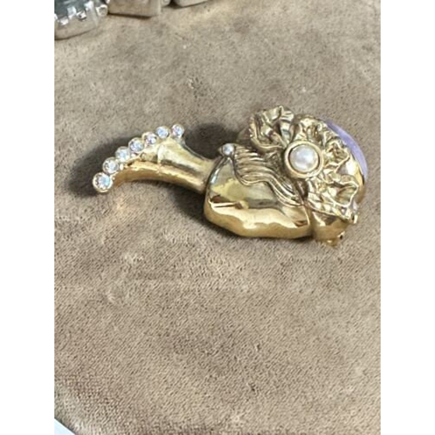 1928 Jewelry Gold Tone Retro Lady Brooch Pin