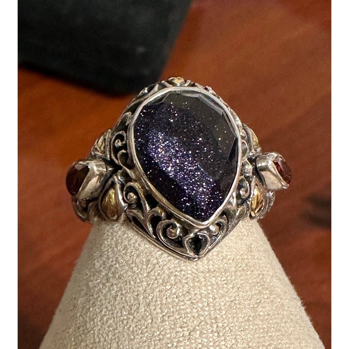 Robert Manse 18k Gold Sterling Silver Blue Goldstone Garnet Ring Size 9