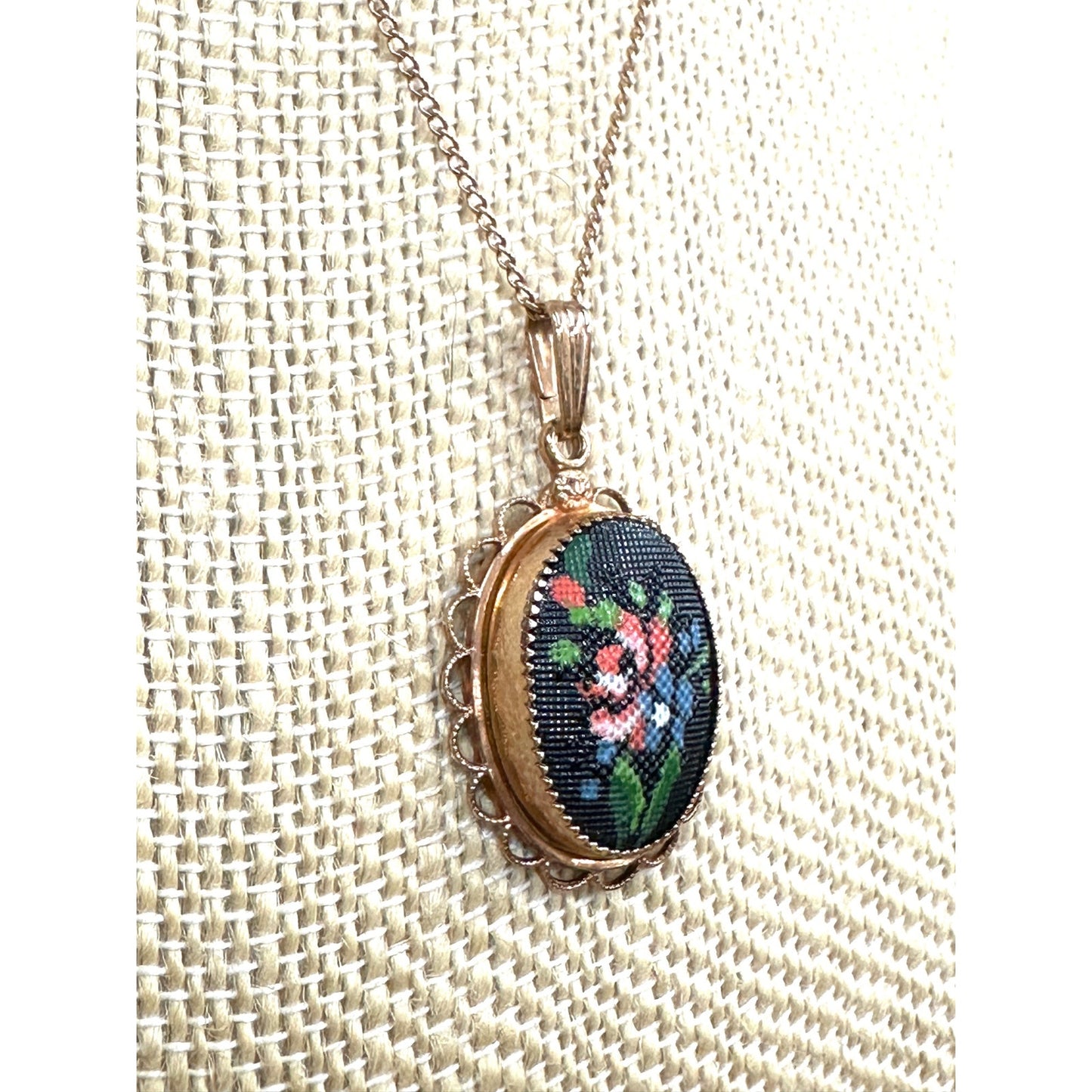Vintage 14k Yellow Gold Filled Fancy Oval Glass Enameled Floral Bouquet Petit Point Design Pendant Necklace