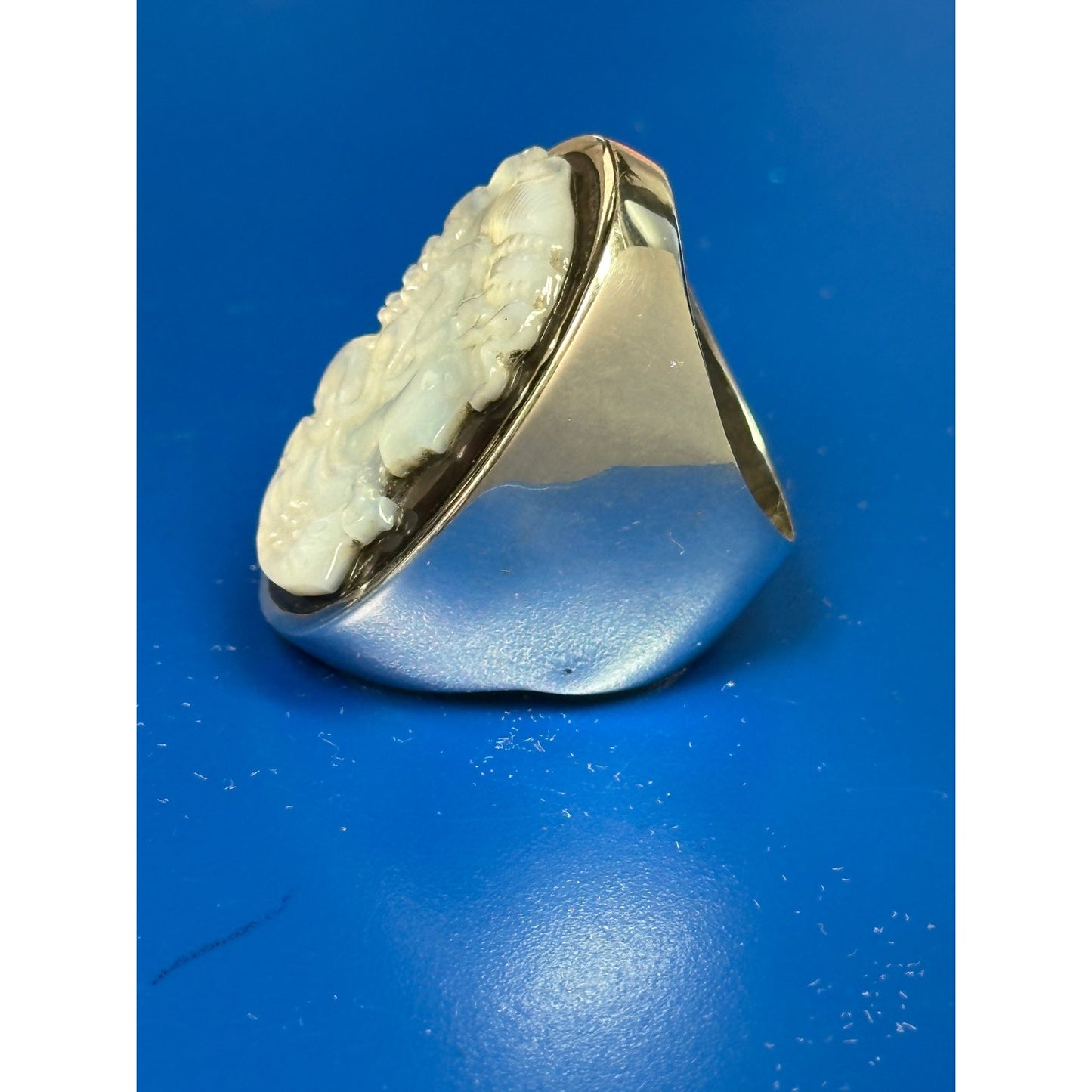 Sterling Silver Wide Large MOP Carved Cameo Ring Size 6