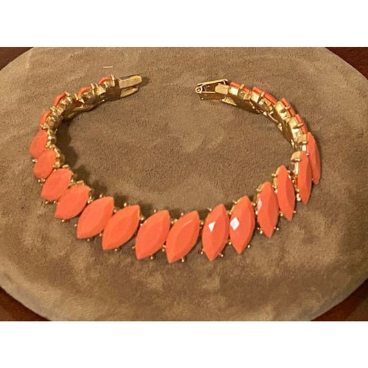 Vintage Crown Trifari Goldtone Marquise Faux Coral Bracelet
